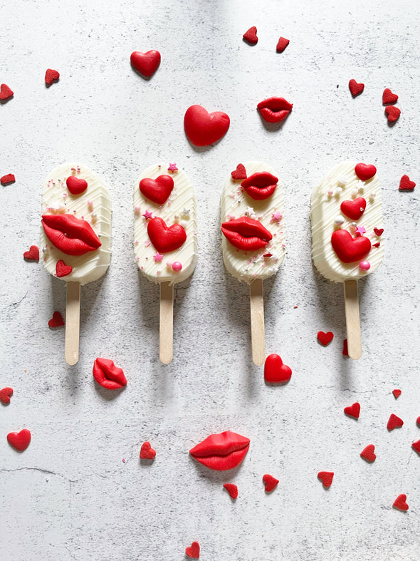 Set of 4 Valentine's Themed Cakesicles