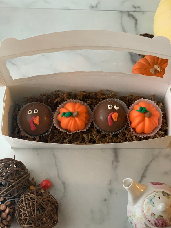 Thanksgiving Hot Chocolate Bombs